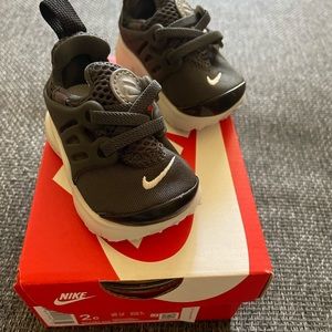 Nike little presto